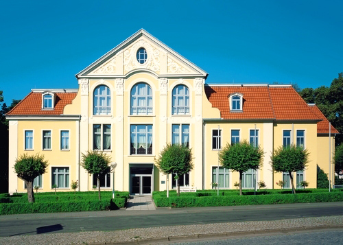 Керамическая черепица Creaton OPTIMA FINESSE weinrot glasiert